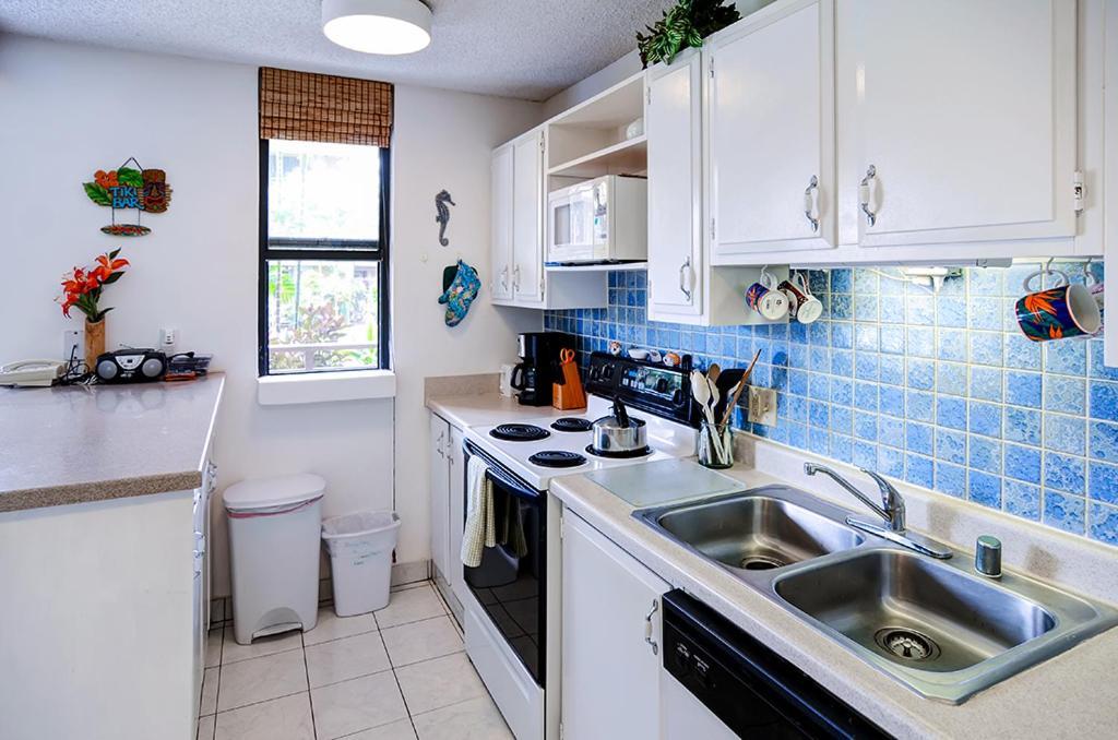 Oceanview Kailua-Kona Condo With Private Balcony! 외부 사진