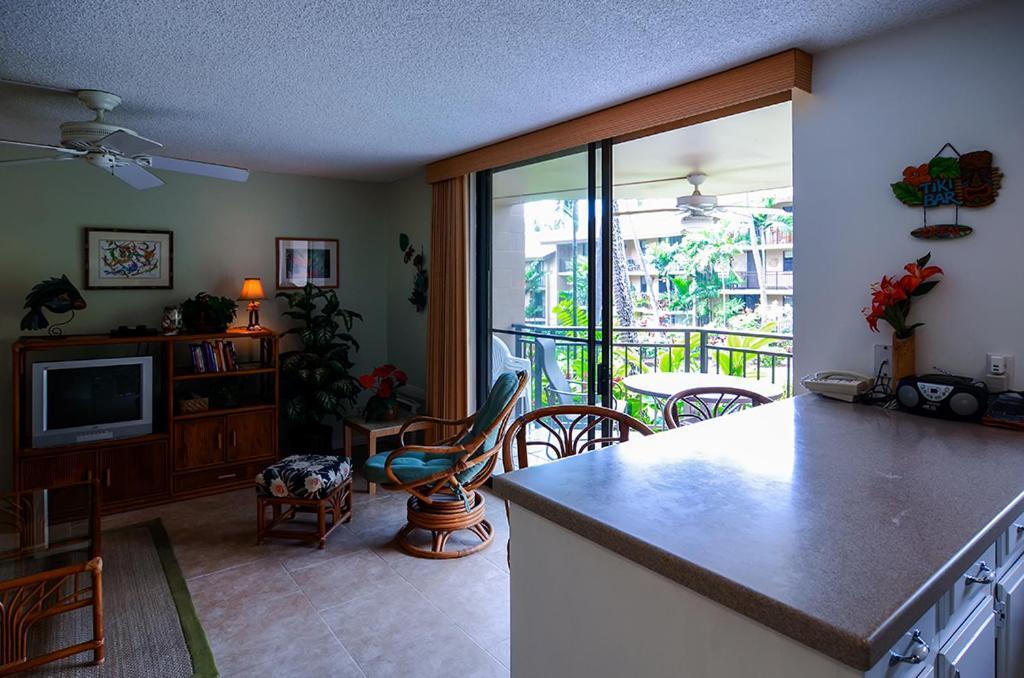 Oceanview Kailua-Kona Condo With Private Balcony! 외부 사진